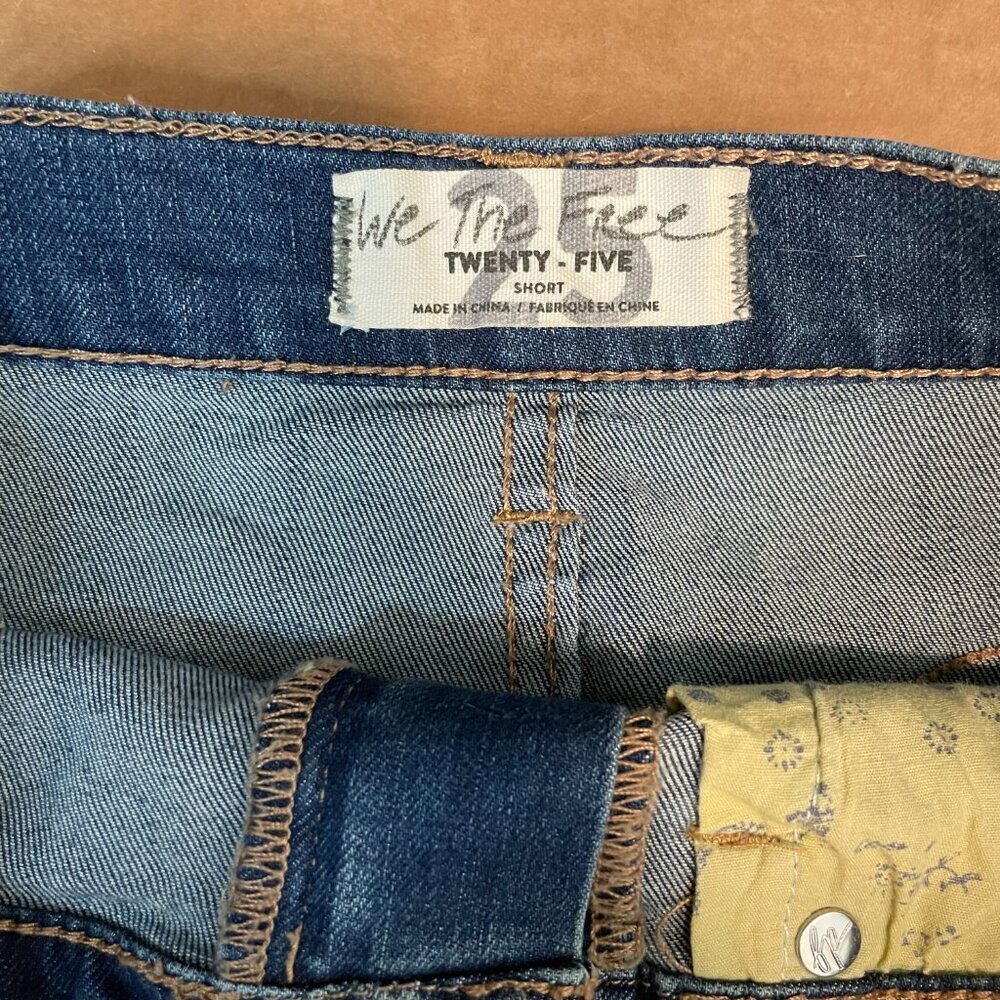 Free People We the Free Blue Mini Denim Skirt Size 25 (XS) Y2K Style - Picture 9 of 12